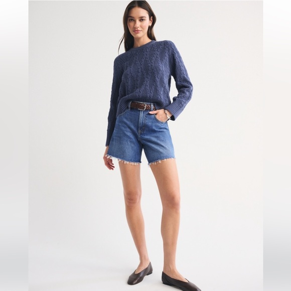 ABERCROMBIE High Rise Loose Short NWT - Picture 6 of 15